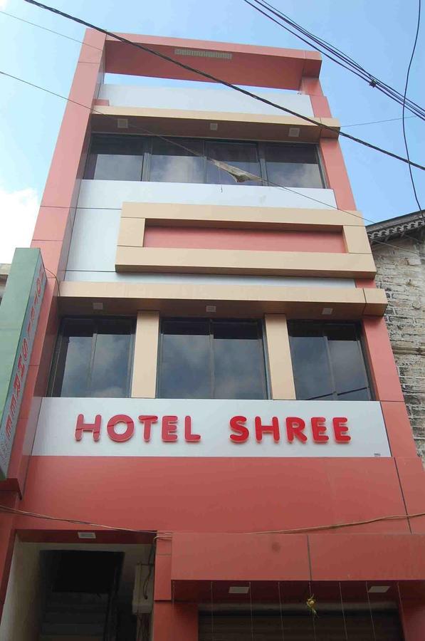 Hotel Shree Dwarka Exterior photo